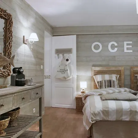 La Maison Au-dessus Des Voiles