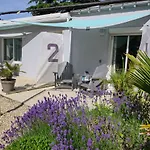 Πανσιόν La Maison Au-dessus Des Voiles 3*