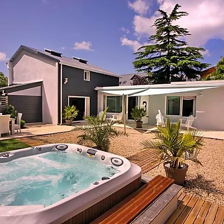 Casa de hóspedes La Maison Au-dessus Des Voiles 3*